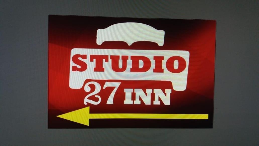 Studio 27 Inn Piarco Eksteriør billede